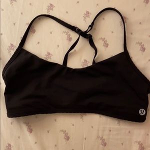 Lululemon strait/cage sports bra